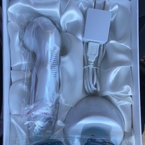 4 in 1 skin therapy wand
